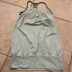 Lululemon tank